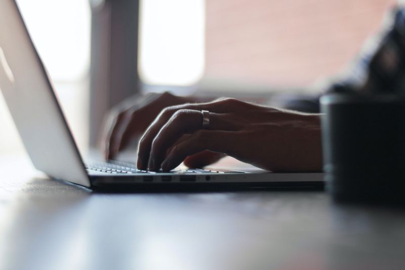 Tips to Make Verification Emails Effective: Best Practices & Examples